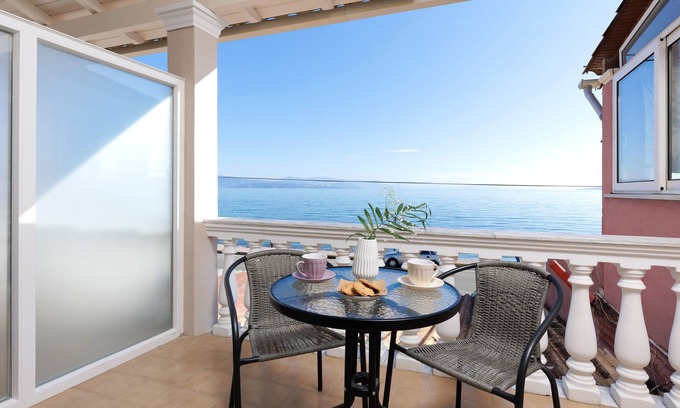 Ipsos Apartment | Marina Beachfront Apartment by Konnect, Ipsos Corfu