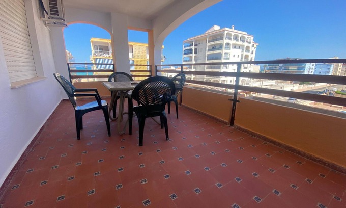 Xeraco Beach Apartment | Maripatri esc.1 3º Solo Familias