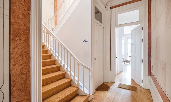 Centro / Baixa Apartment | Markes · 🪴 Lovely 1BR Home w/Sunny Backyard