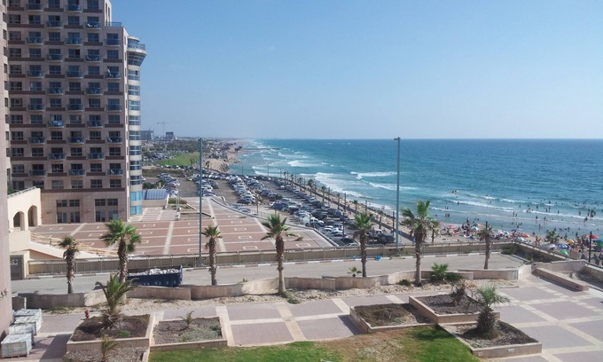 Haifa Apartment | Marom Hof Hacarmel Apartments