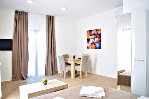 Maini Apartment | Martinović Rooms