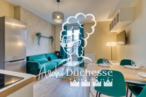 Centre Ville Rive Gauche Apartment | Mathilde Appartement proche Clinique Mathilde