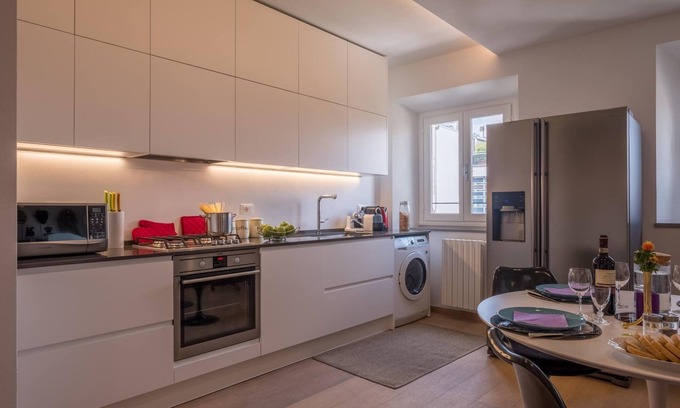 Santissima Annunziata Apartment | Matteotti Apartment in Firenze