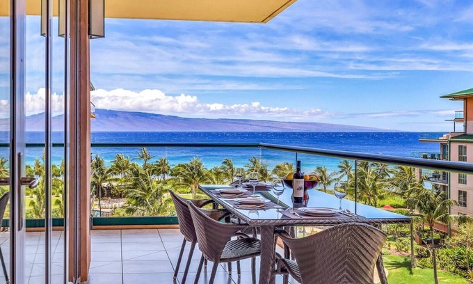 Honokowai Condo | Maui Resort Rentals: Honua Kai Konea 613 - Upgraded 6th Floor Ocean View 2BR w/ Deluxe Corner Floor Plan