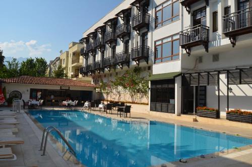 Kemer Apartment | Melissa Moment Apart