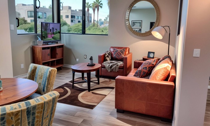Melrose Apartment | Melrose Rooftop Boutique Residences