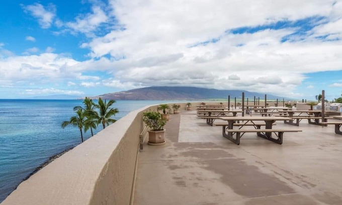 Kihei Condo | Menehune Shores 227 2 Bedroom Condo
