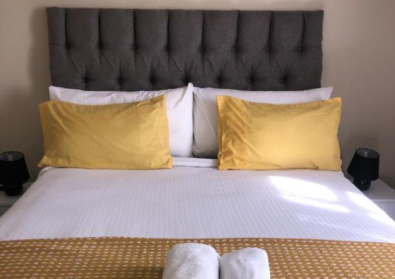 Menlyn Apartment | Menlyn Bizcation Accommodation