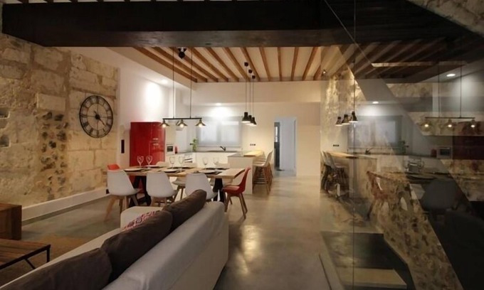 Sa Pobla Cottage | Mercat 16 - Beautiful design house with terrace in Sa Pobla