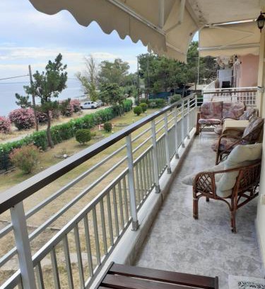 Ormilia Apartment | Metamorfosi Apartment with Sea View