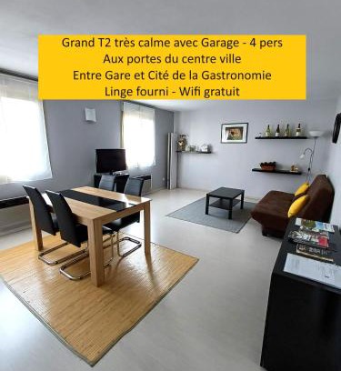 Faubourg-Raines Apartment | Meublé de tourisme 2* les Jardins de l Arquebuse