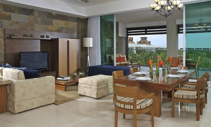 Downtown Cancun Hotel | Mexico is BACK and SAFE at VIdanta