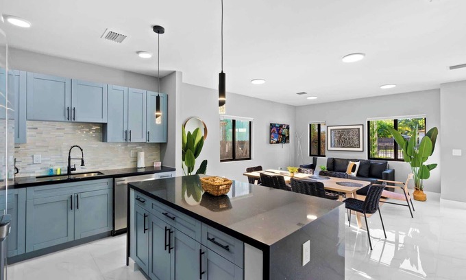 Liberty City Apartment | Miami Townhouse Near to Airport