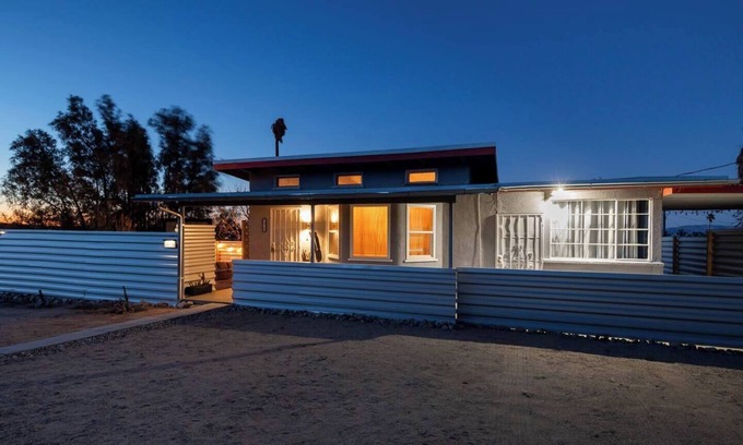 Twentynine Palms House | Mid Century Home~3 Miles from JTNP/9M Marine Base