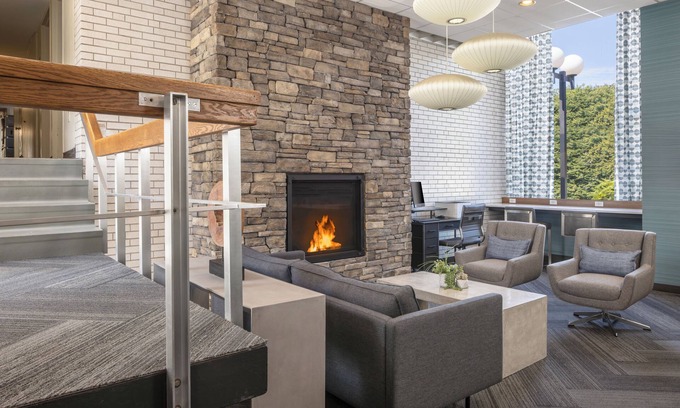 Prudential - St. Botolph Hotel | Midtown Hotel
