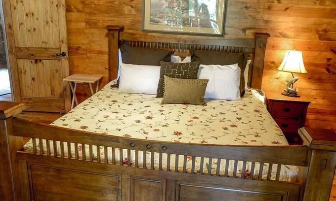 New Braunfels Cabin | Mill Haus #478B