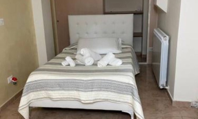 Cosenza House | Mini-apartment in the center of Cosenza placed between the old and the "new" city.