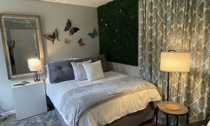Richs Deland Apartment | Mini Monarch 🦋 Cabina
