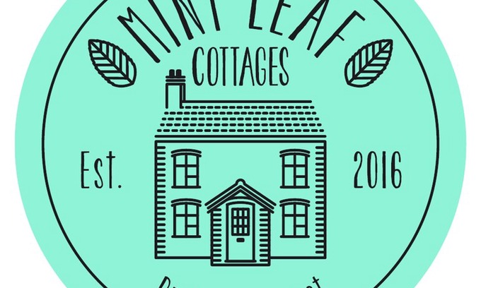 Redlynch Cabin | Mint Leaf Cottages, Bruton (Sleeps 12)