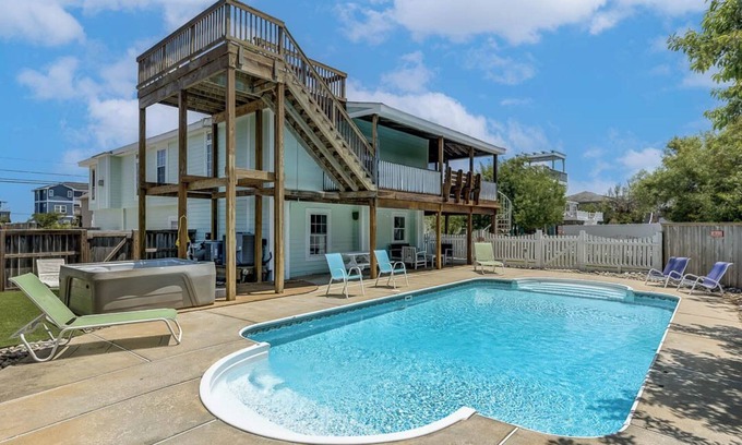 Sandbridge House | Mint to Be | 450 ft to the beach | Private Pool, Hot Tub, Dog Friendly