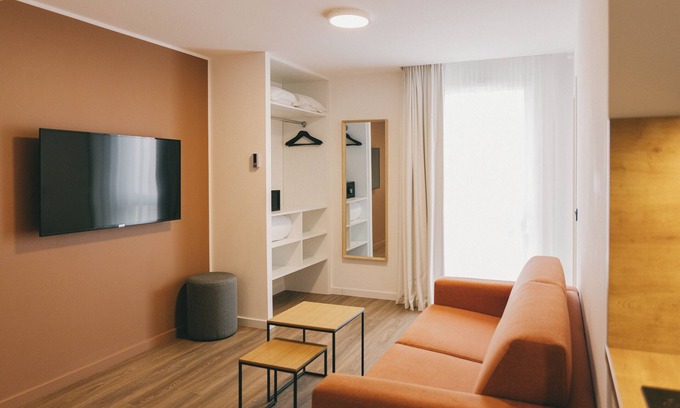 Port Marianne Apartment | Miranove