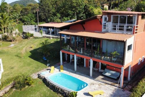Jardim Praiano Villa | Mirante Seaview: Casa na Enseada com vista