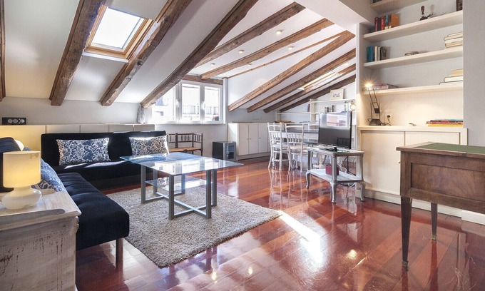 Arapiles Apartment | MIT House Galileo II in Madrid