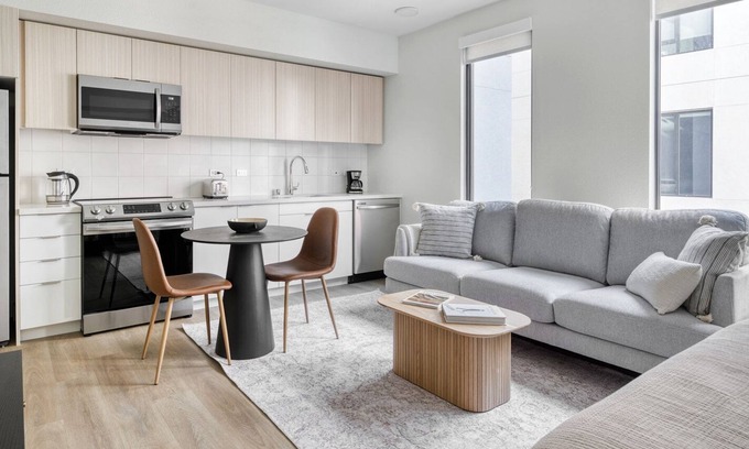 Downtown Berkeley Apartment | Mod Berkeley Studio w/ W/D & Coworking, walkable to BART, by Blueground