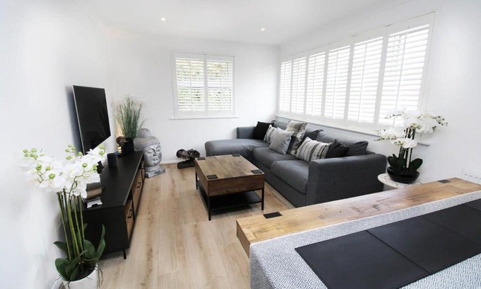 Cambridge Apartment | Modern and Cosy Flat For 4