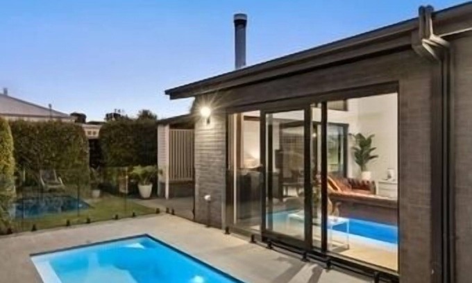 Barwon Heads House | Modern beach style home in Barwon Heads