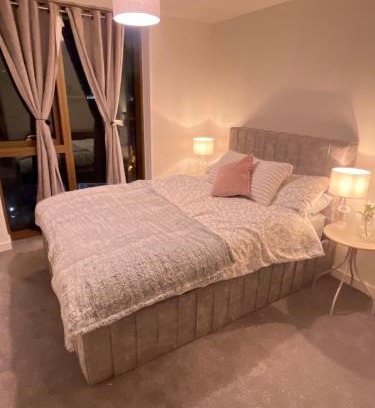 Moffat Apartment | Modern comfortable hideaway