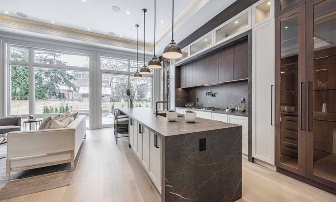 East York House | Modern luxury awaits in convenient Toronto location