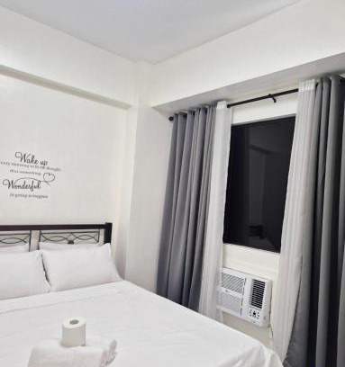 Bonifacio Global City Apartment | Modern Minimalist 1BR Condotel at BGC Taguig