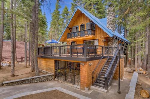 Tahoe Woods House | Modern Retro Tahoe Chic Chalet