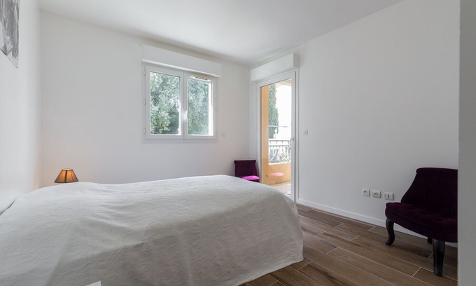 Riou - Petit Juas - Av de Grasse Apartment | Modern spacious 3 Bed 2 Bath Apt in quiet residential area of Cannes walking distance to Croisette - 1769