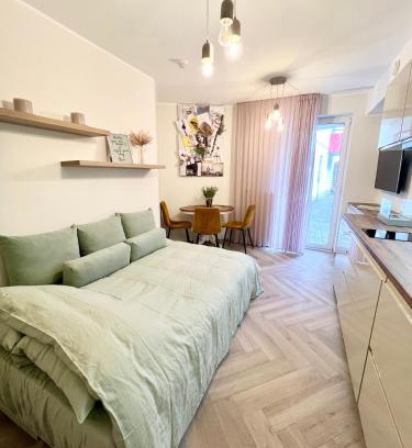 Kadriorg Apartment | Modern studio apartment with full kitchen and bathroom in Kadriorg, Tallinn city centre