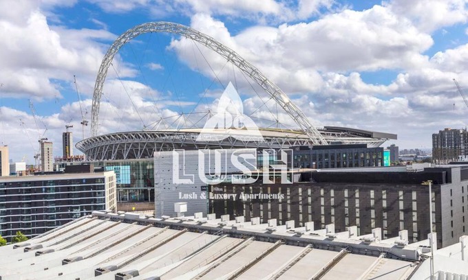 Wembley Park Apartment | Modern, Stylish PENTHOUSE Apartment next to Wembley Stadium!