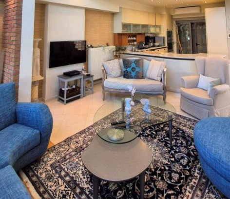 Glyfada Apartment | Modern Villa in the heart of Athens Riviera with garden