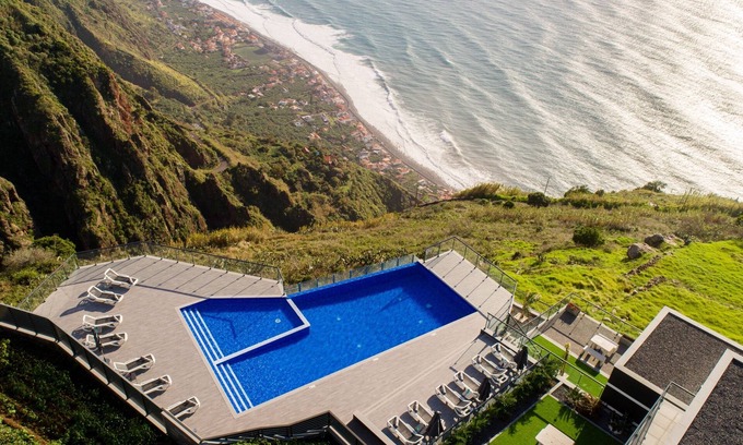 Paul do Mar Apartment | Modern villa, shared infinity pool | SunsetCliff 7