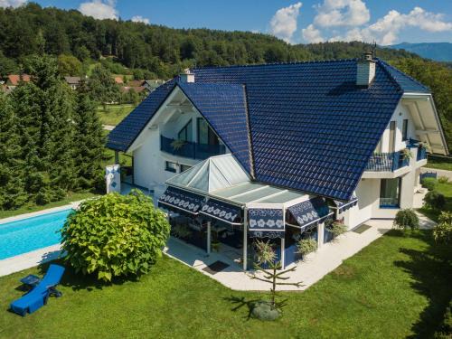 Kamnik Apartment | Modrin Apartments
