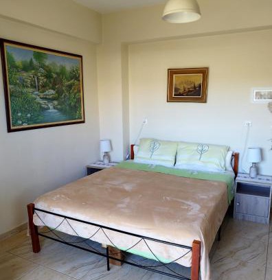 Heraklion House | Mom's Cozy Corner