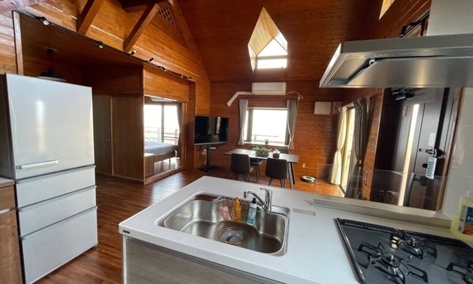 Uruma House | Monopolize the spectacular view from the wooden de /Uruma Okinawa