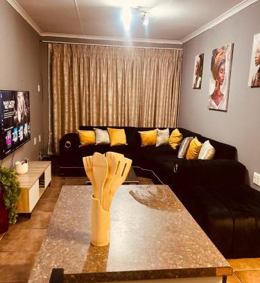 Newcastle Apartment | Mont Pelaan 7