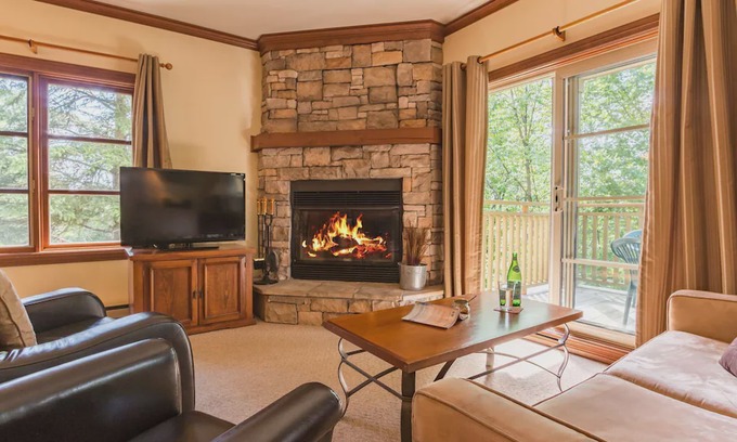 Mont-Tremblant Condo | Mont-Tremblant - Plateau sur la Montagne 228-1