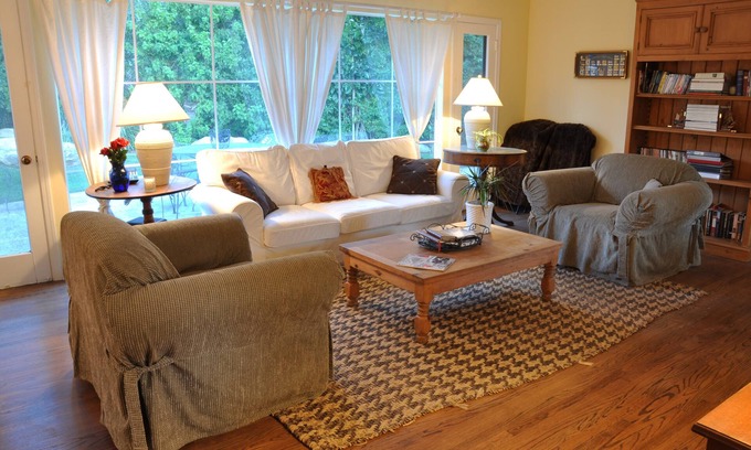 Montecito Cottage | ~*~ Montecito Poolside Cottage ~*~