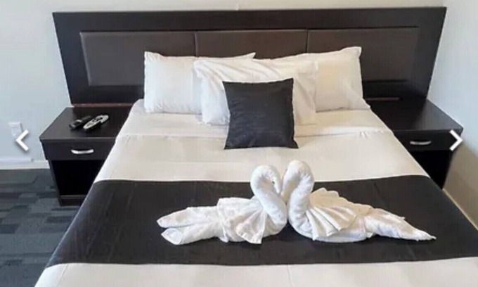 Papakura Hotel | monument motor lodge
