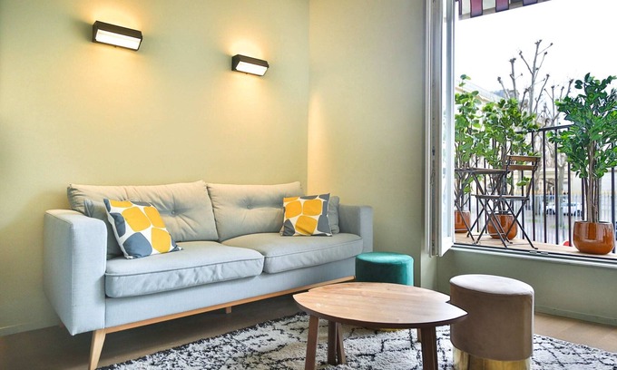 Latin Apartment | Mouffetard Terrace I Amazing 1 Bed Apt w Balcony