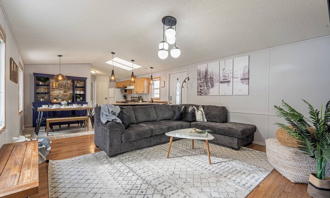 Blairmore House | Mountain Time | 30 Day Min |