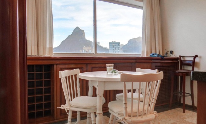 Leblon House | MOUNTAIN VIEW APART-HOTEL 1-BDR LB1-0011