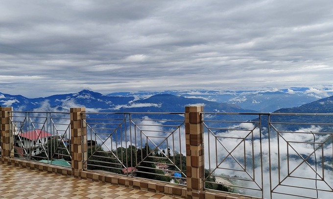 Darjeeling Bed & Breakfast | Mountaineers Stay